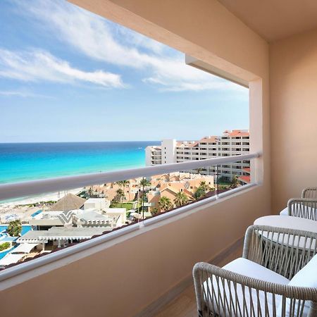 Wyndham Grand Cancun All Inclusive Resort & Villas Exteriör bild