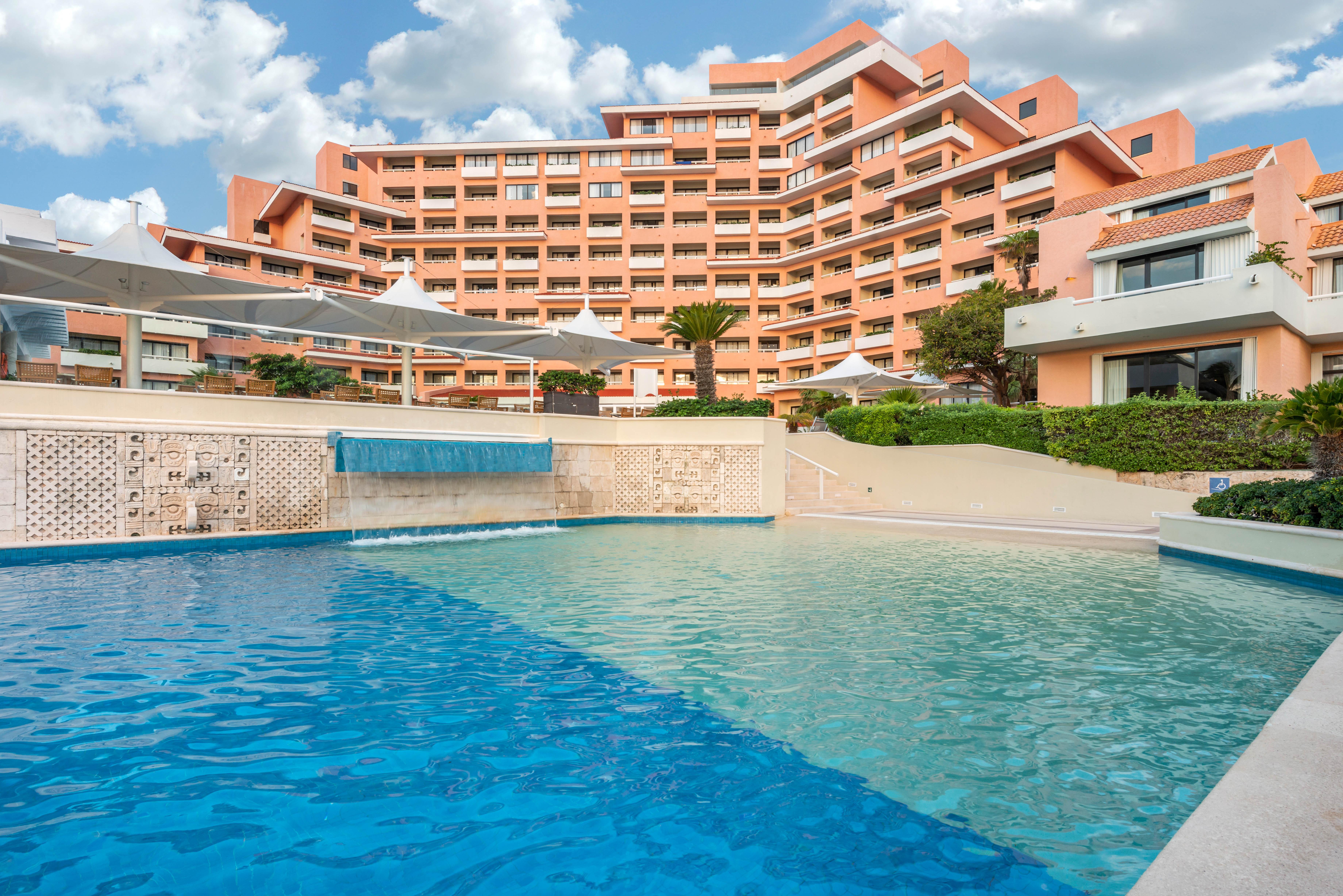 Wyndham Grand Cancun All Inclusive Resort & Villas Exteriör bild