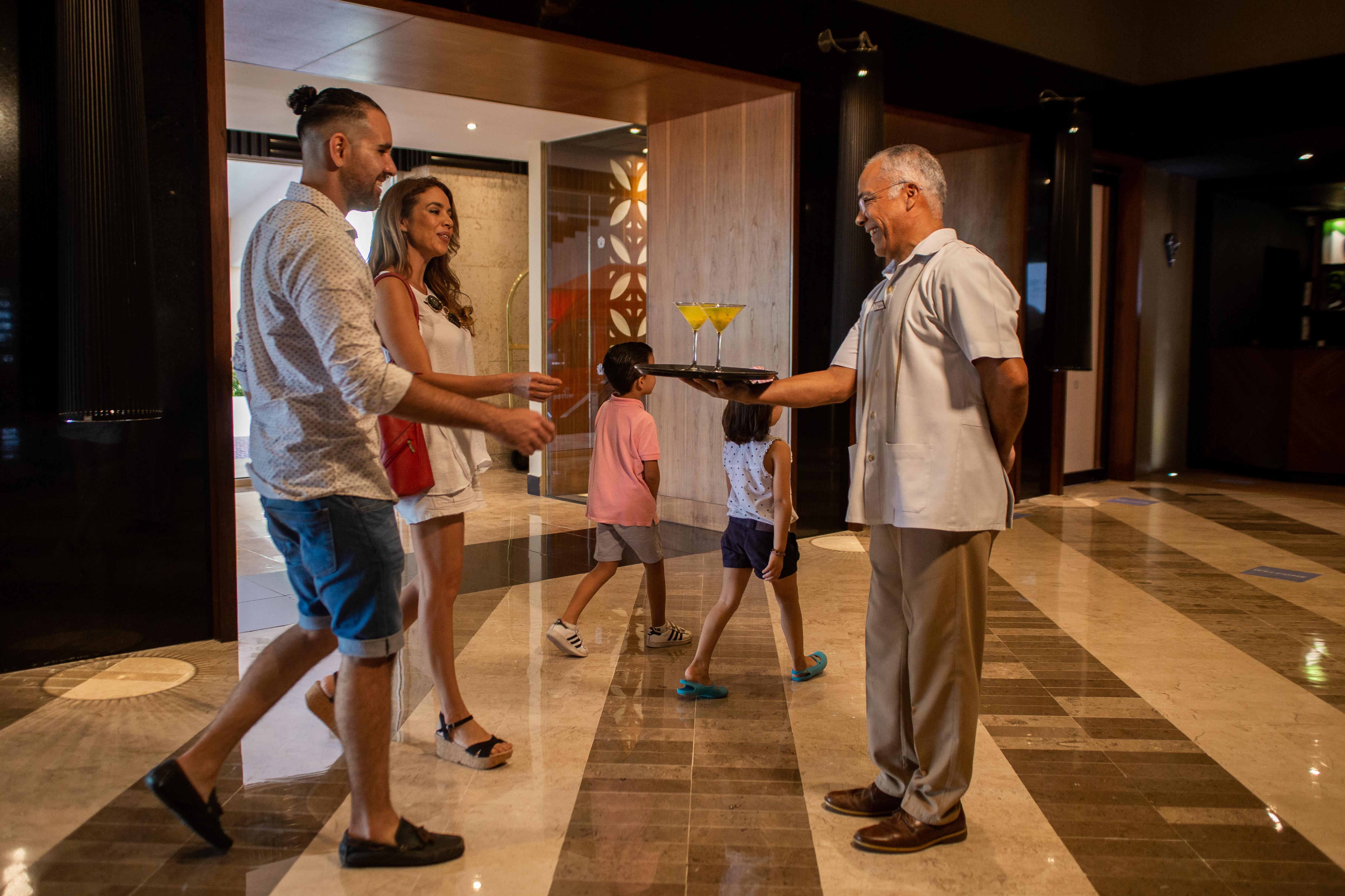 Wyndham Grand Cancun All Inclusive Resort & Villas Exteriör bild