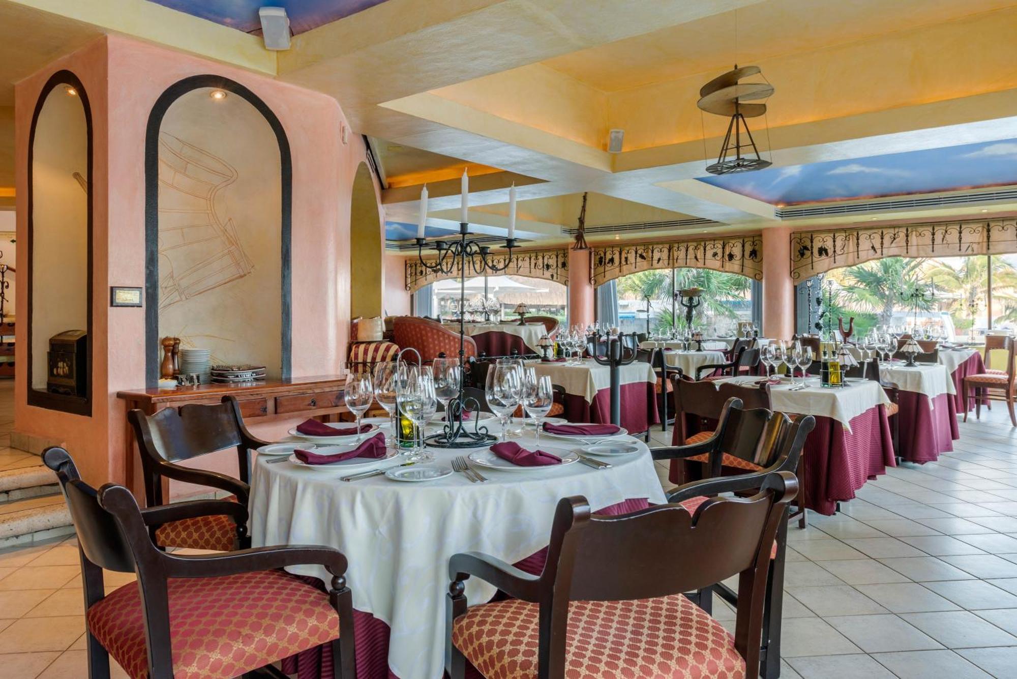 Wyndham Grand Cancun All Inclusive Resort & Villas Exteriör bild